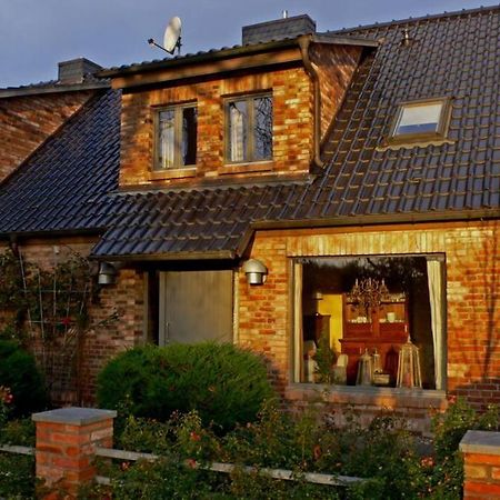 Ferienwohnung In Peetzig Am See Angermunde Kültér fotó